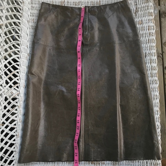 🔥RARE VINTAGE 💯Leather Raw-Edge Skirt - Picture 3 of 6